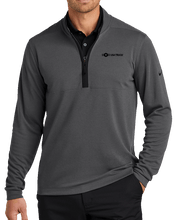 PRE-ORDER – Nike Textured 1/2-Zip Performance Pullover