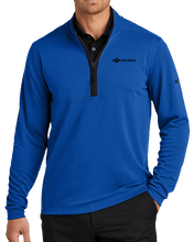 PRE-ORDER – Nike Textured 1/2-Zip Performance Pullover